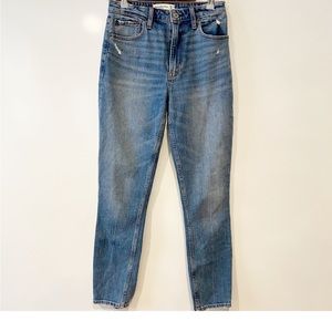 Abercrombie & Fitch Curve Love High Rise Skinny Jean